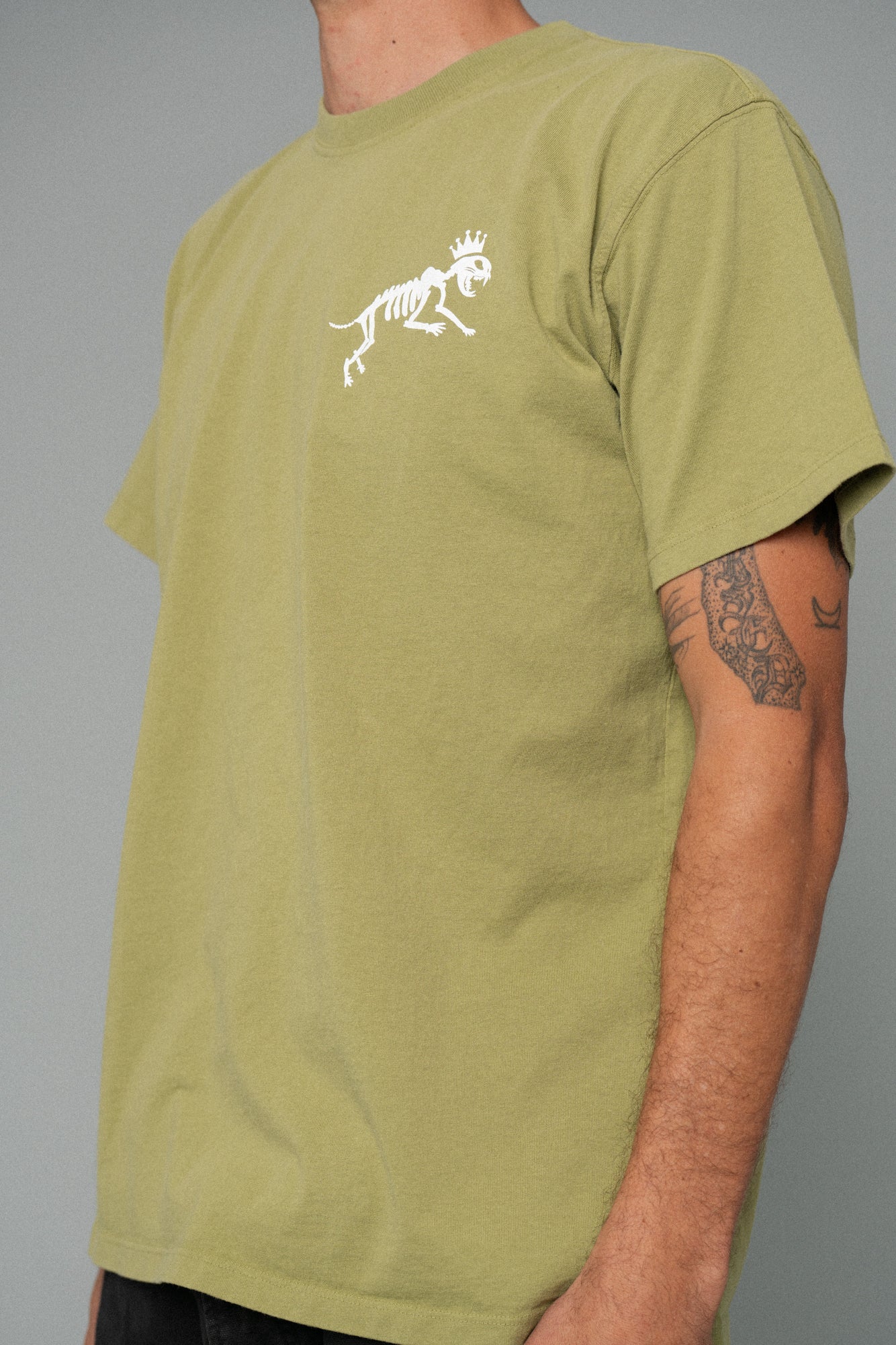 Classic Fit Crown Script Tee Green