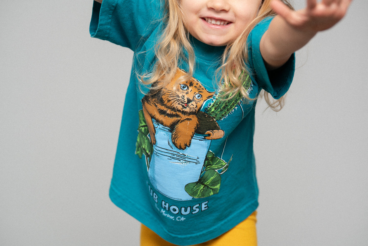 Lil Cubs Bucket Cat Tee Blue