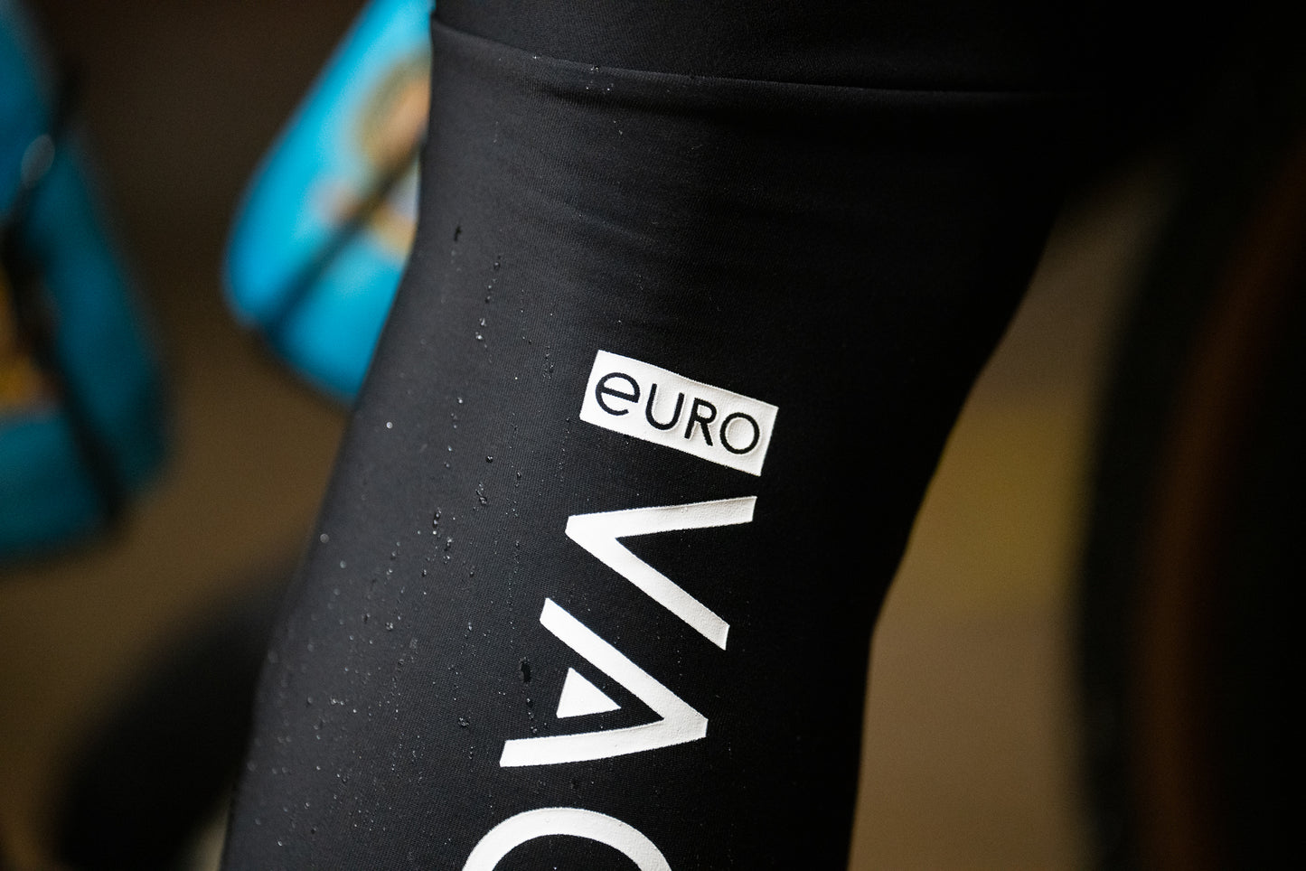 über Pro ERGO Leg Warmers Black