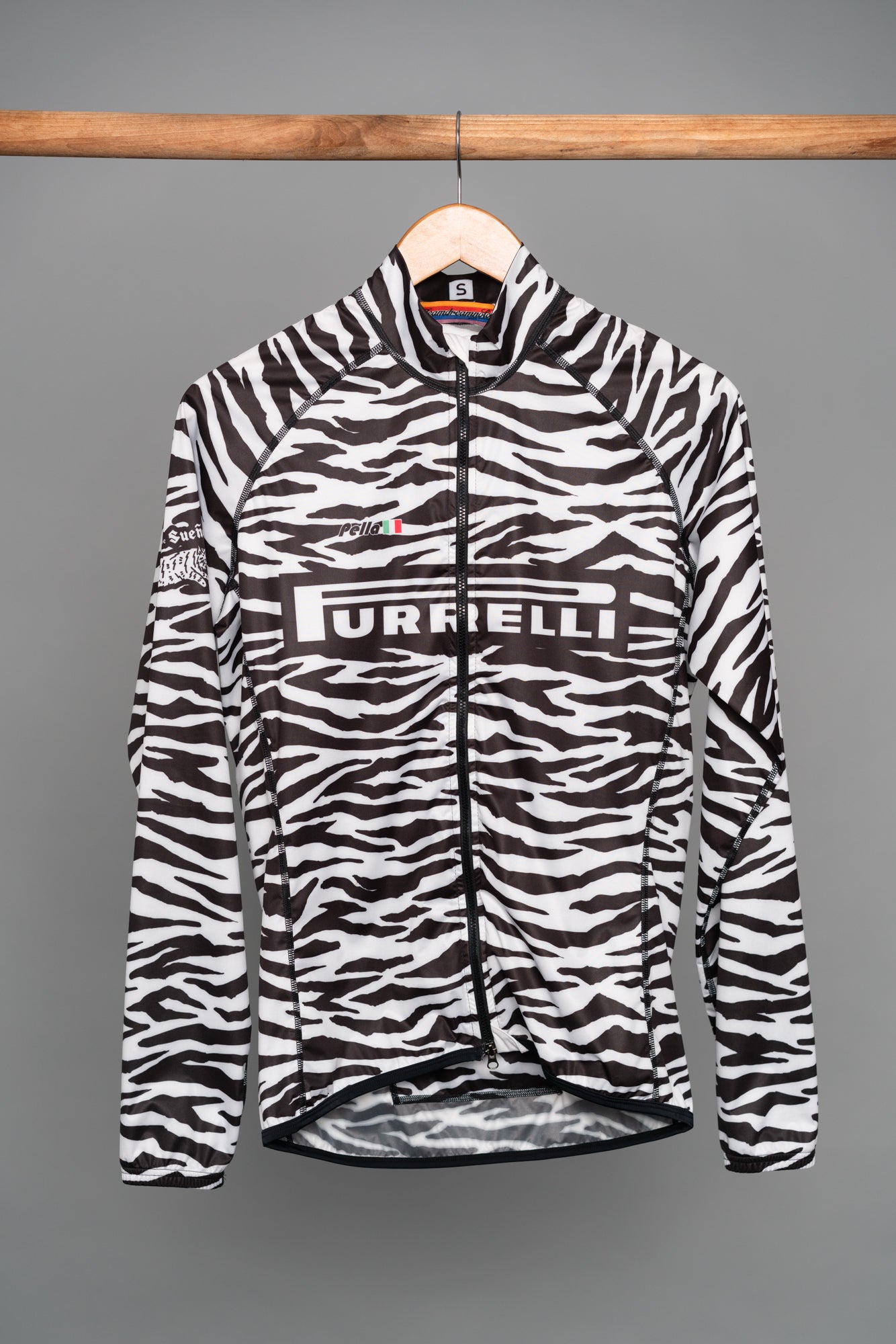 euroVACAY White Tiger Packable Wind Jacket