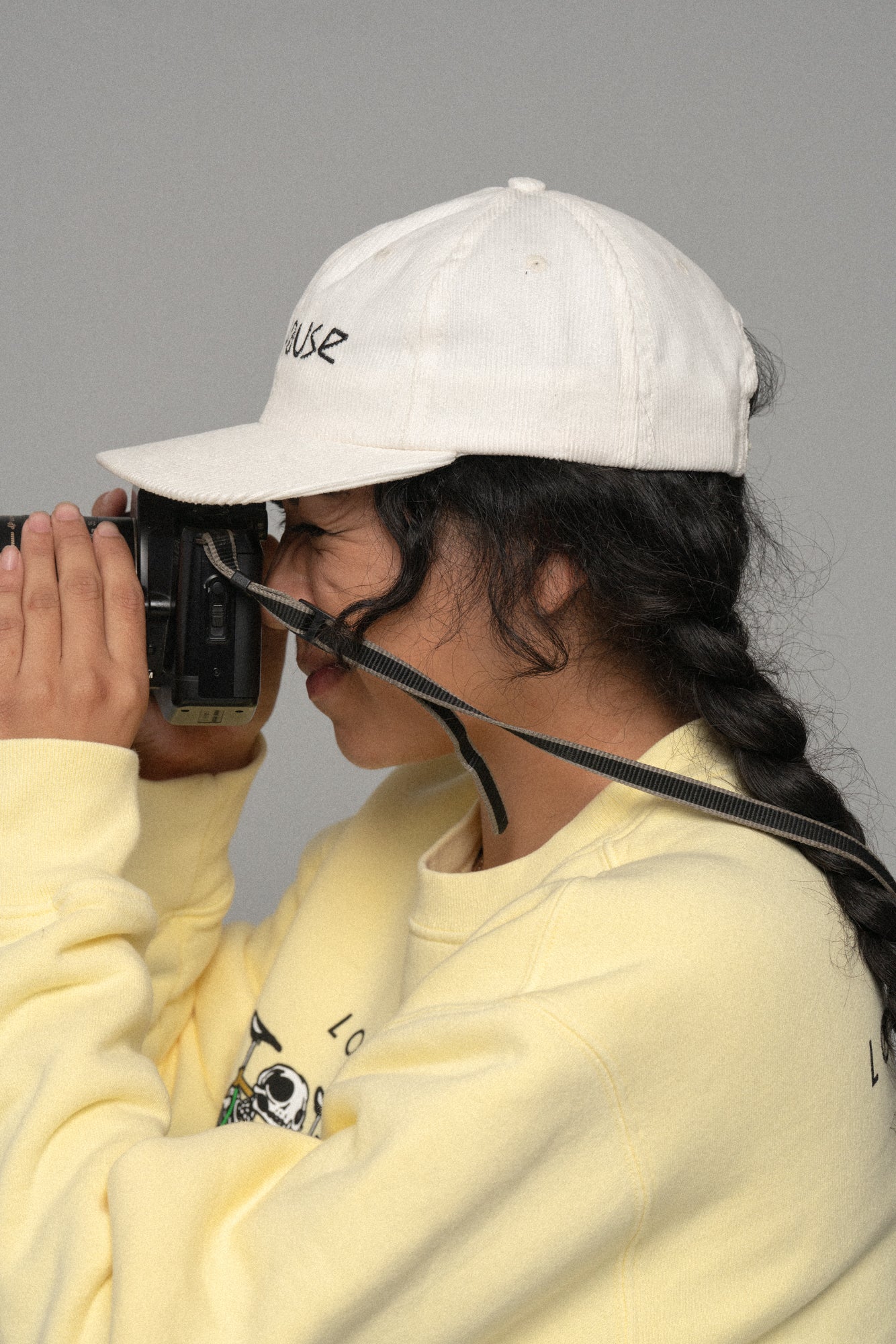 Cub House Corduroy Cap White/Black