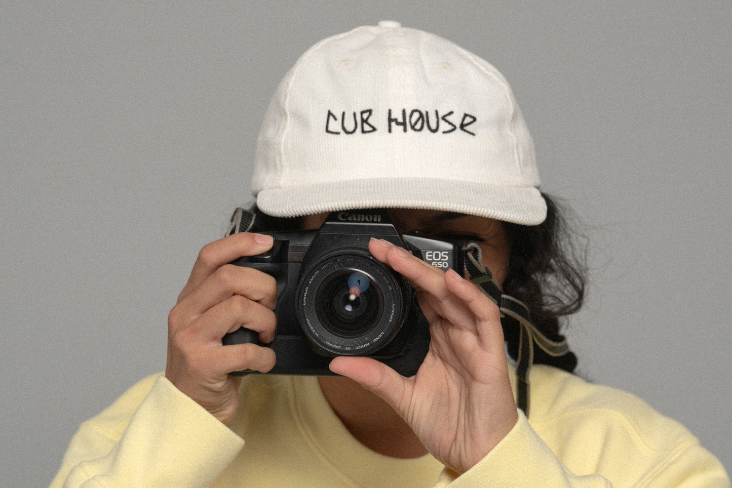Cub House Corduroy Cap White/Black