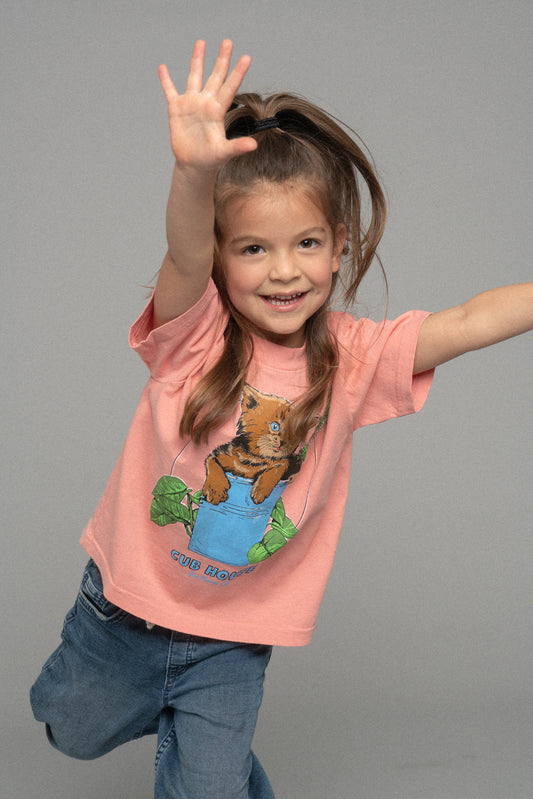 Lil Cubs Bucket Cat Tee Pink